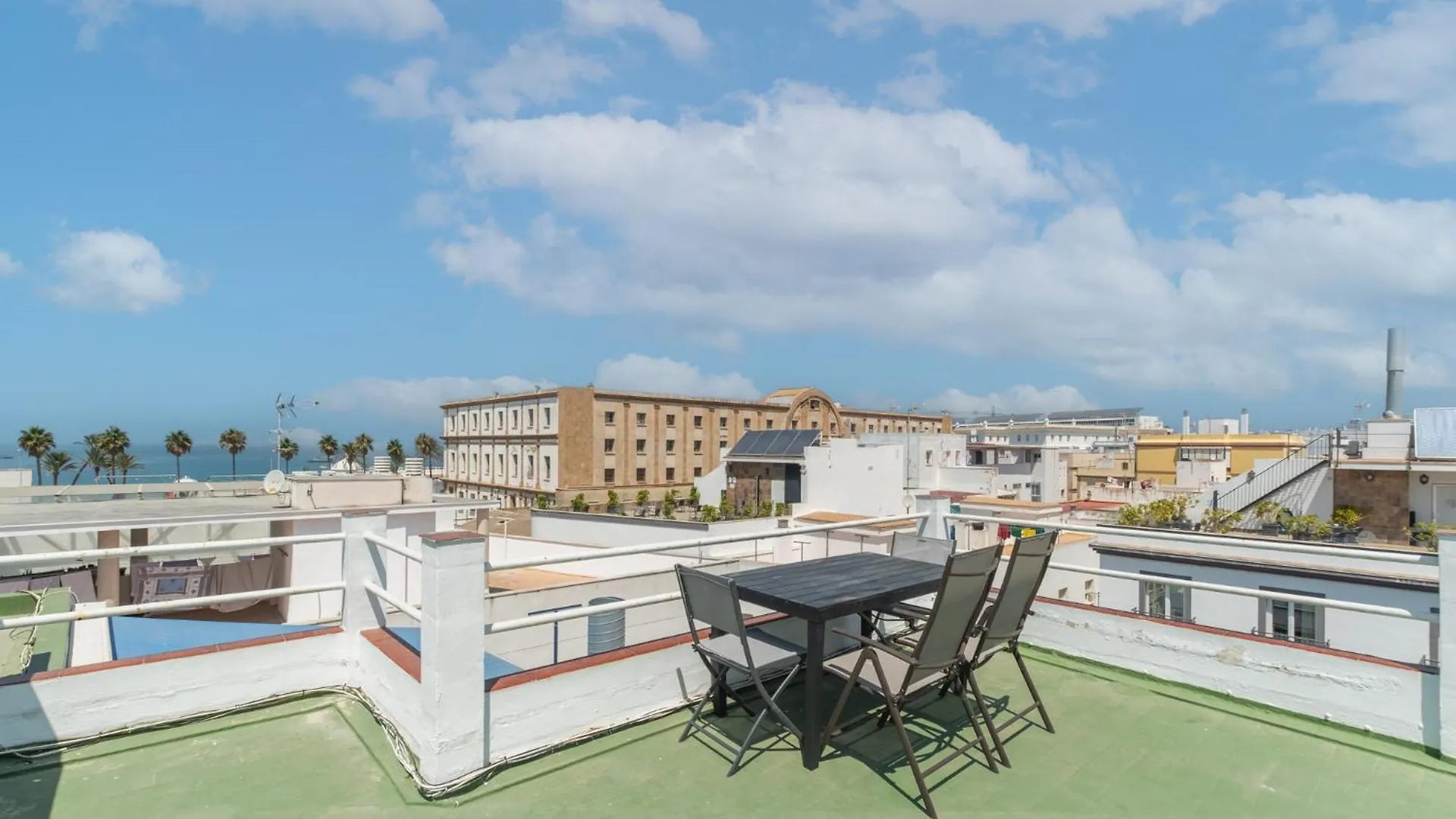 Cadizz - El Faro Del Manteca II Apartment Spain